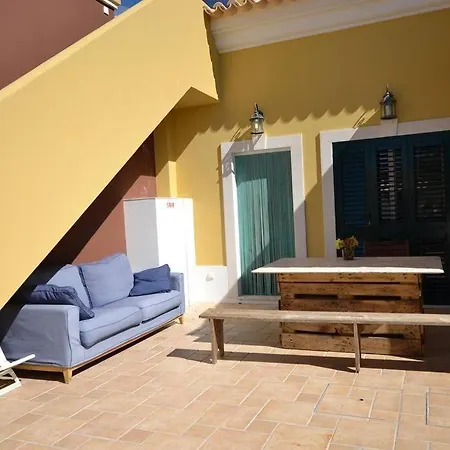 Villa Monte Canas *
